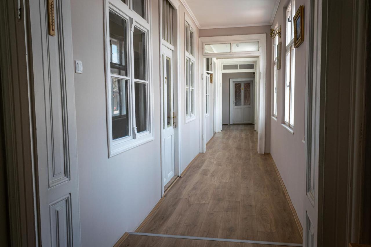 Tabacco Rooms Obrenovac  Extérieur photo