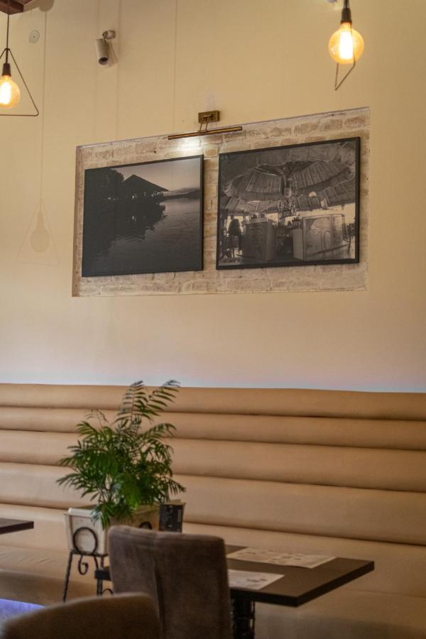 Tabacco Rooms Obrenovac  Extérieur photo