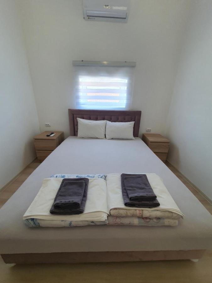 Tabacco Rooms Obrenovac  Chambre photo